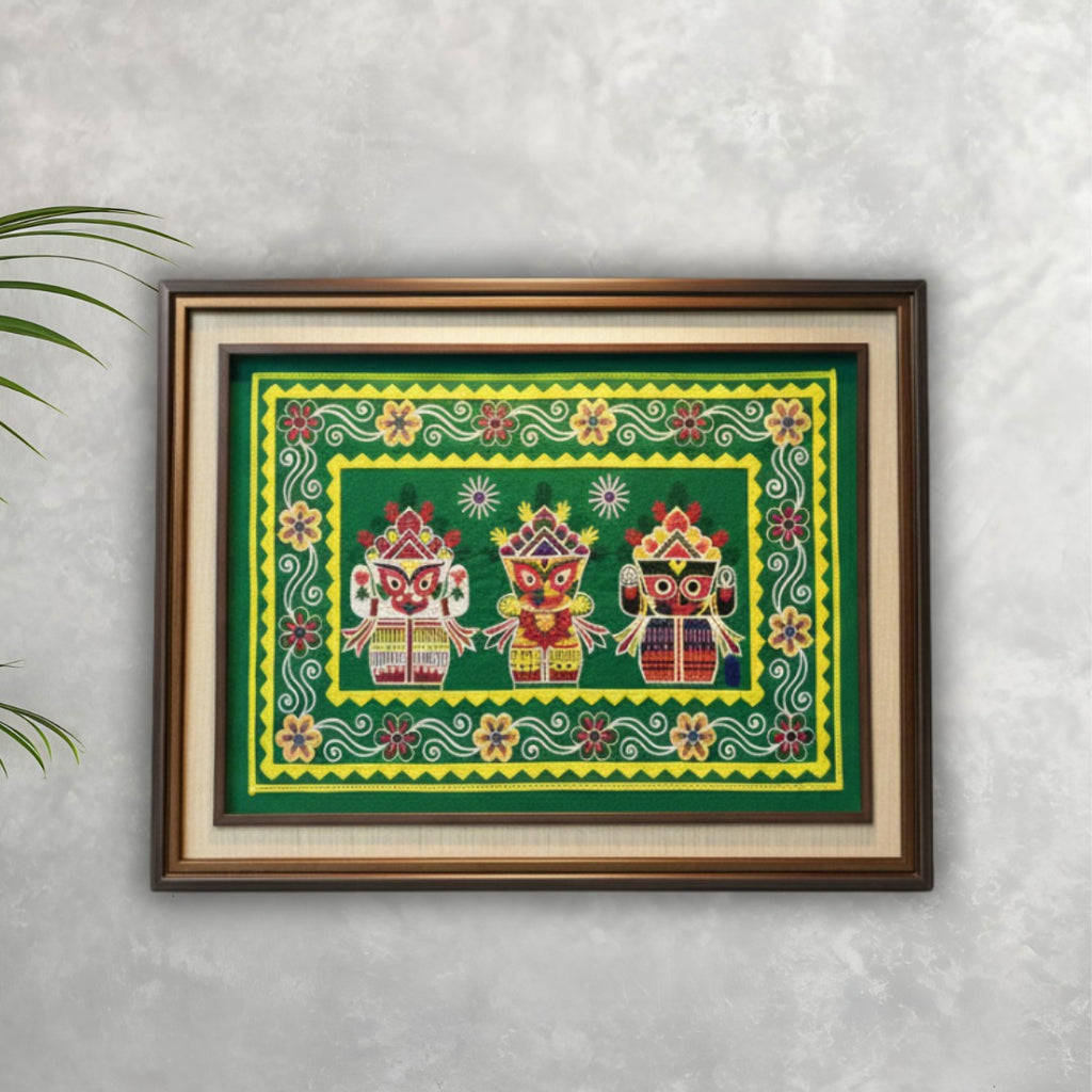 Pipli/Chandua Art: Lord Jagannath Balabhadra Subhadra | Size: 32 x 45 Inch